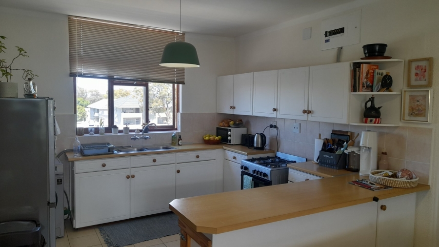 2 Bedroom Property for Sale in Kenilworth Western Cape